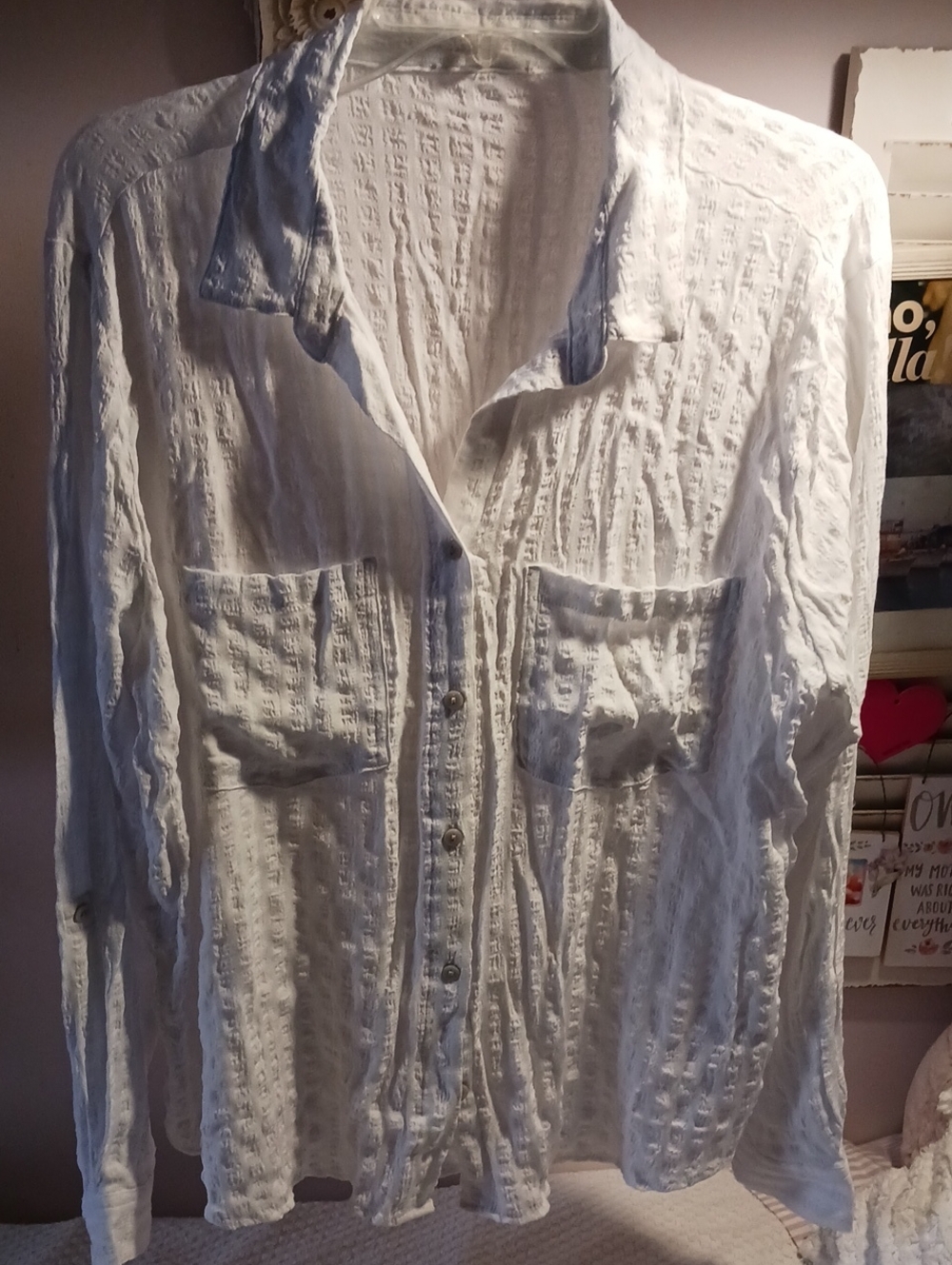Lightweight White Button-Front Seersucker-Style Fabric Rollup Btn Sleeves